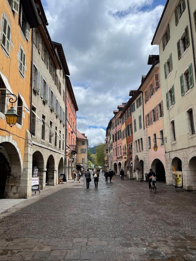 Petit Cocon Au Coeur D'Annecy Apartman Kültér fotó